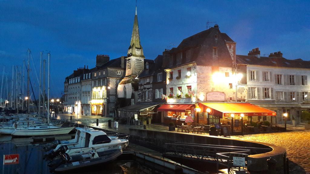 La Compagnie De La Ville Honfleur Exterior foto